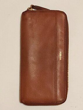 VINTAGE Fossil Leather Zip Around Clutch/ Wallet Card Slots Zipper Coin Holder